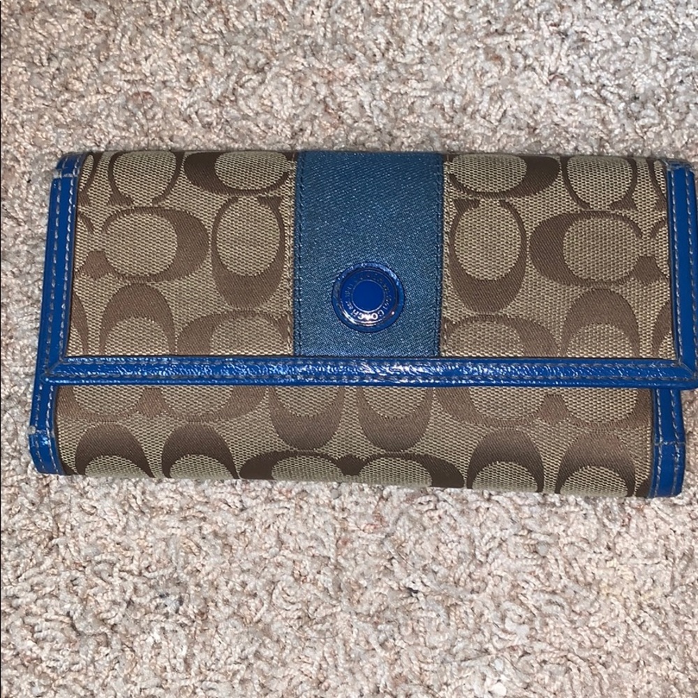 Coach wallet